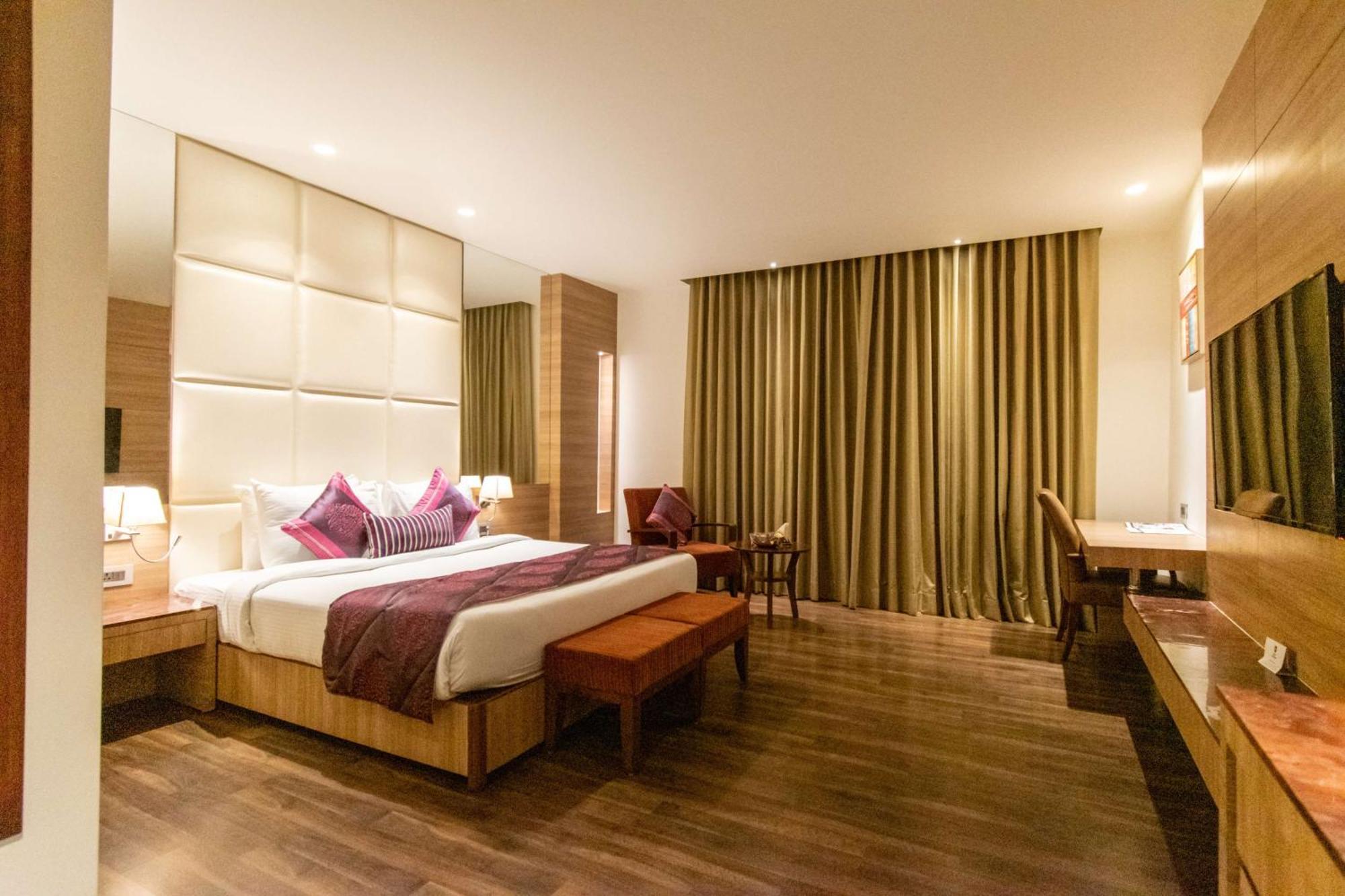 Best Western La Vista Патханкот Екстер'єр фото