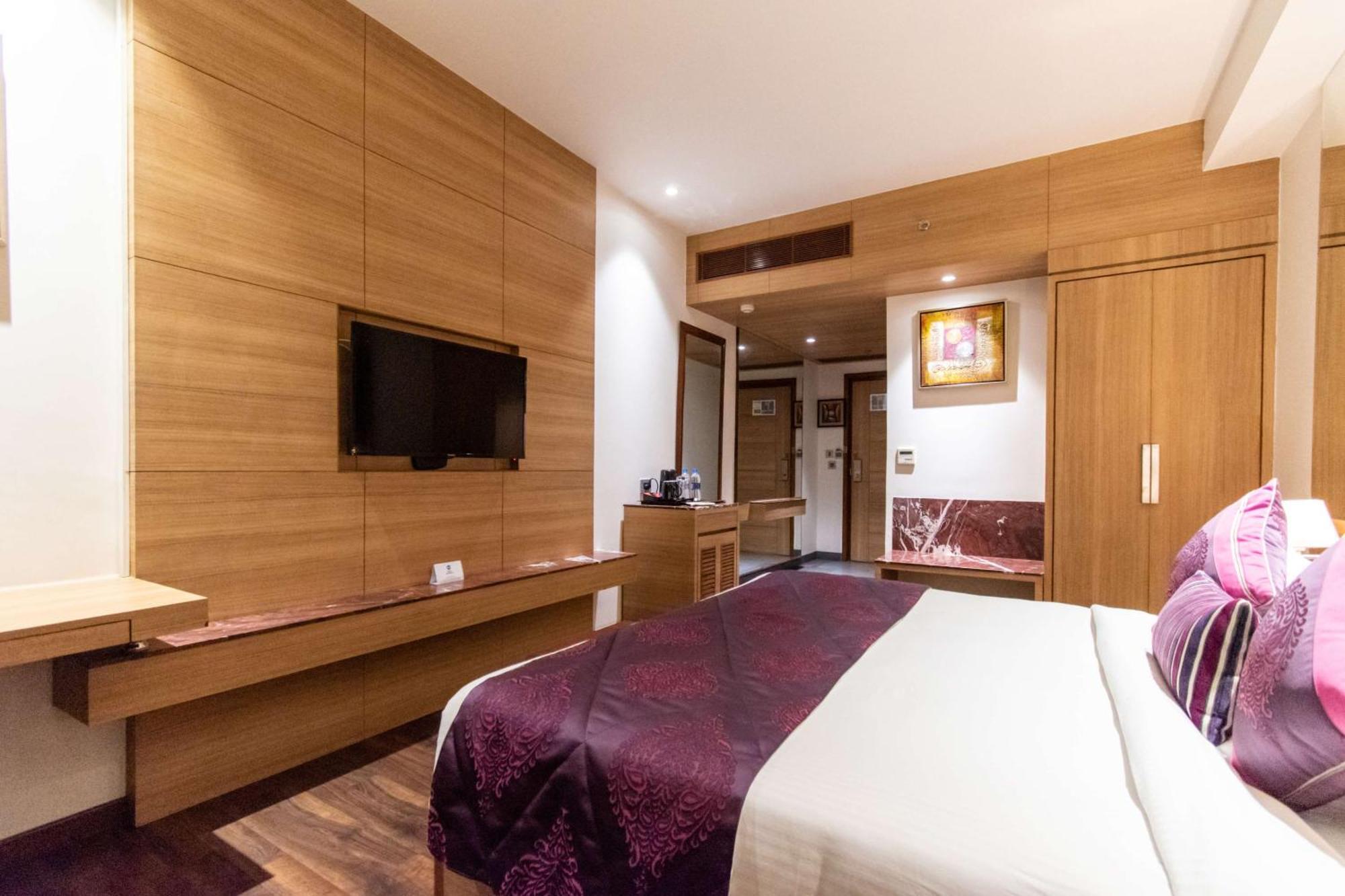 Best Western La Vista Патханкот Екстер'єр фото