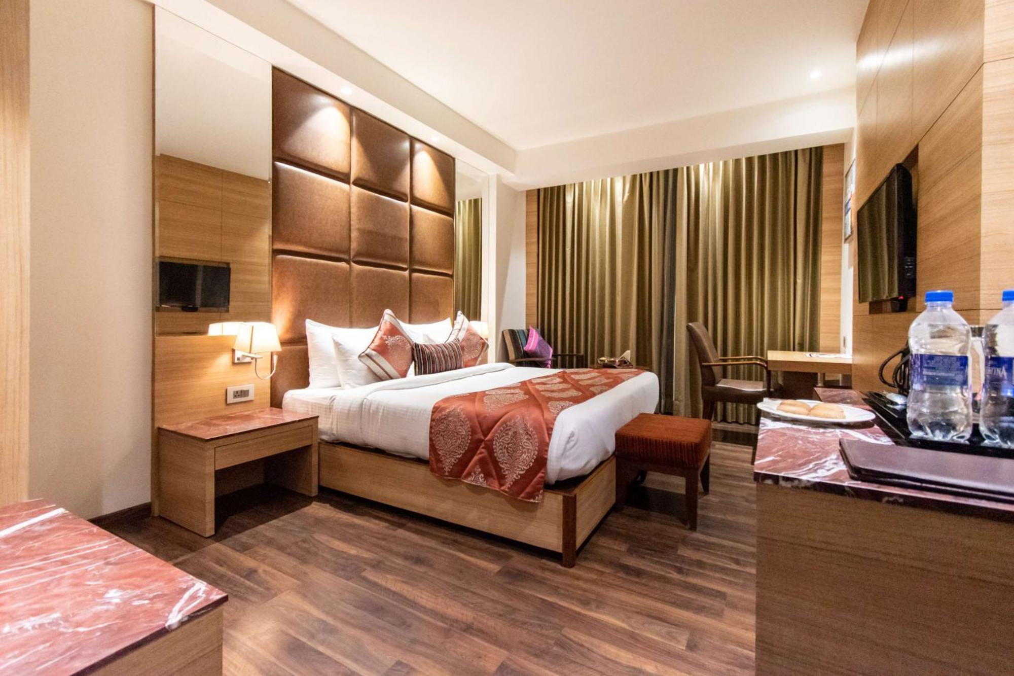 Best Western La Vista Патханкот Екстер'єр фото