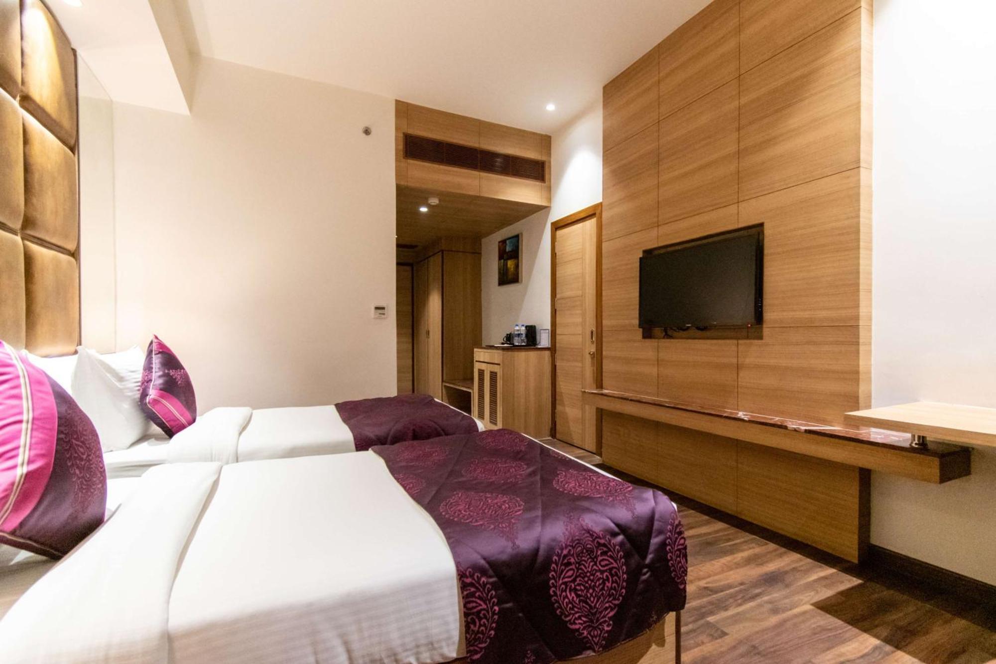 Best Western La Vista Патханкот Екстер'єр фото