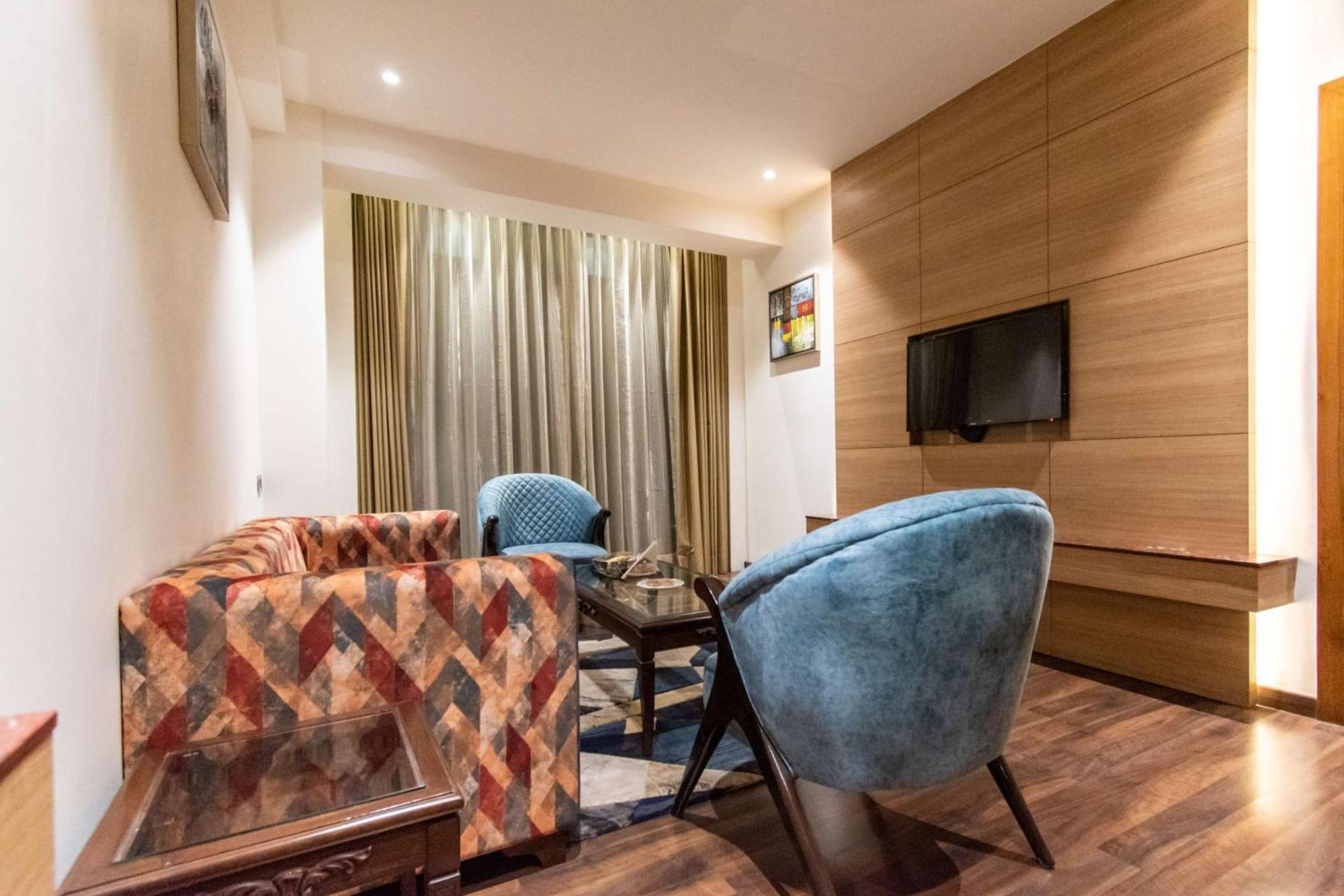 Best Western La Vista Патханкот Екстер'єр фото